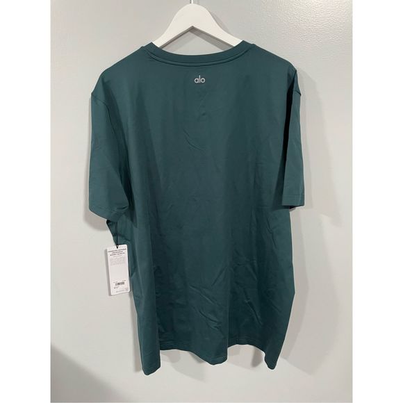 ALO Yoga Men’s Conquer Reform Crew Neck Short Sleeve 2XL XXL M1205R Green NWT - Picture 6 of 6